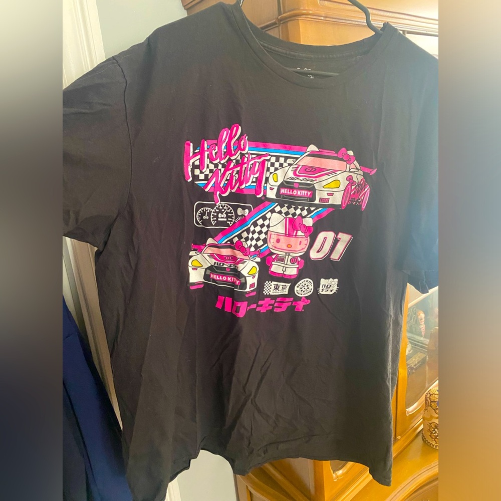 Hello Kitty Racer Shirt XXL🏎️